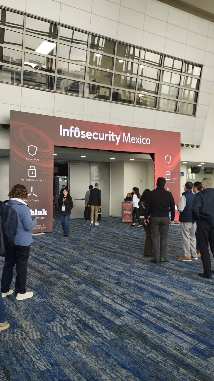 Presencia corporativa en congreso de ciberseguridad